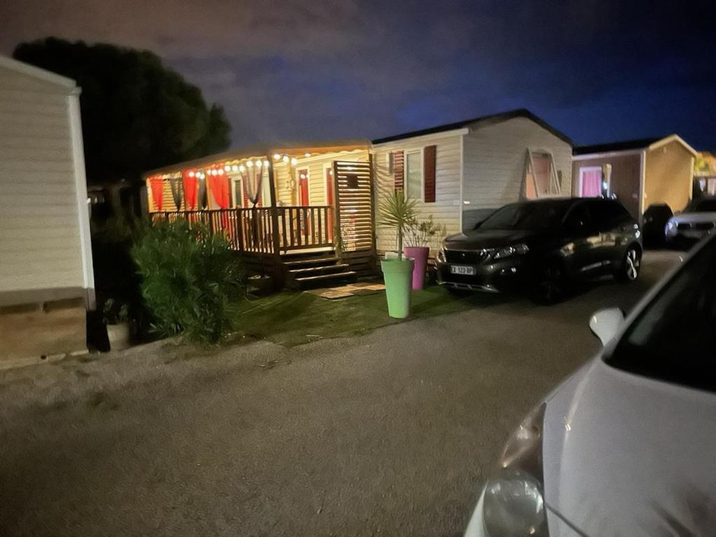 Kokua Presente Mobil Residentiel Toutes Options 4 Etoiles Campsite *